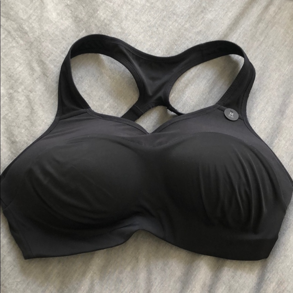 Nike supportive sports bra